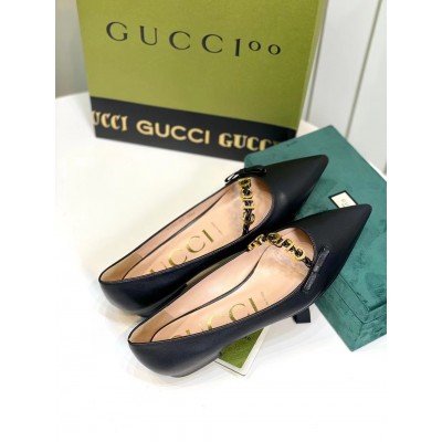 Gucci Ballet Flats in Black Leather with GUCCI Metal GGSS24039