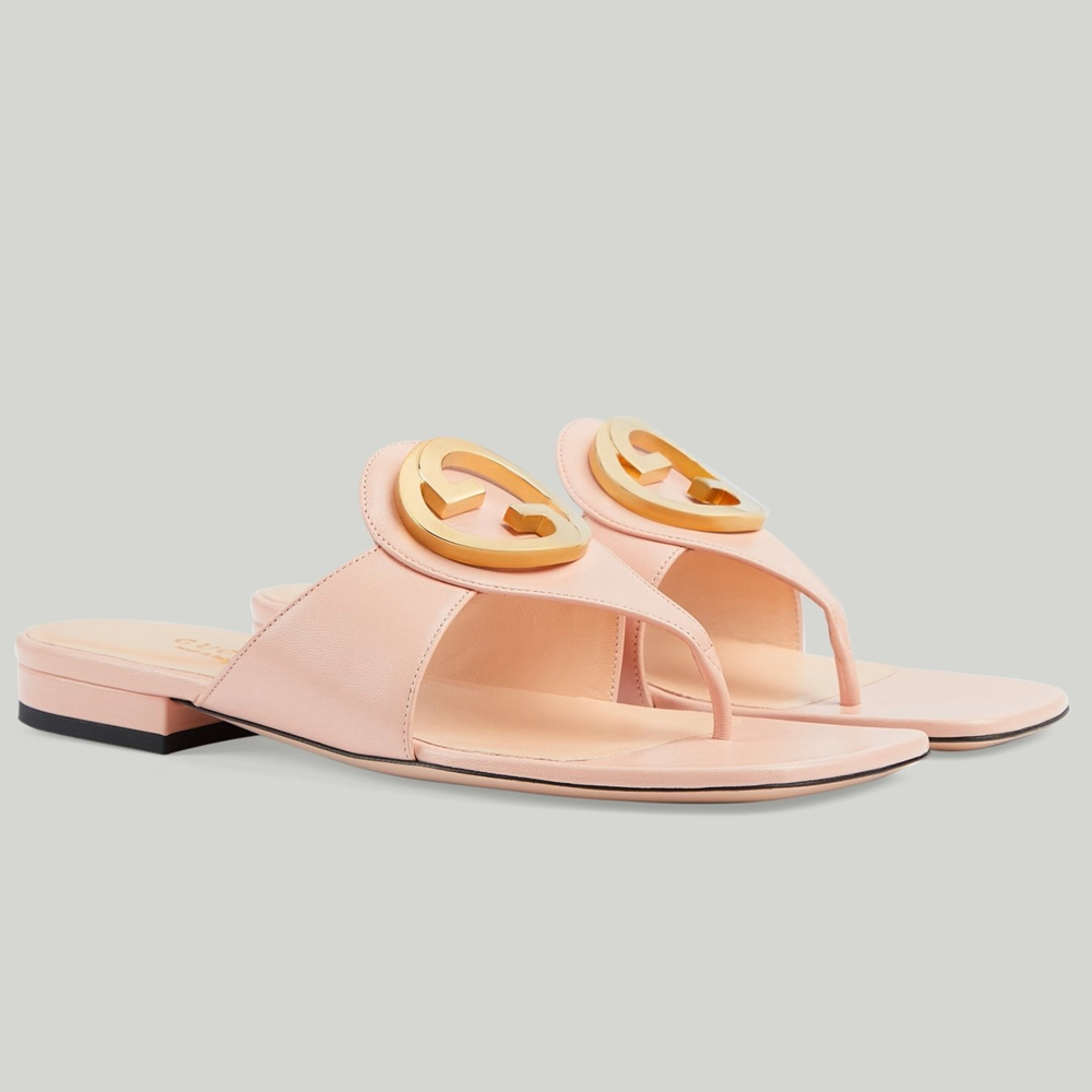 Gucci Blondie Thong Sandals in Pink Leather GGSS24173