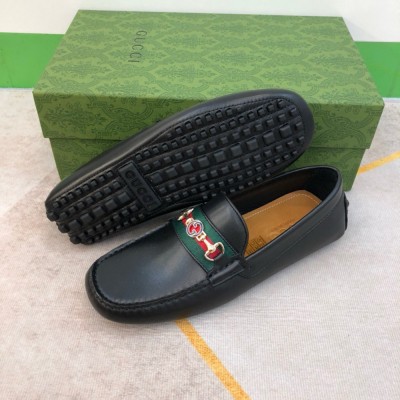 Gucci Interlocking G Horsebit Drive Loafers in Black Leather with Web GGSS24063