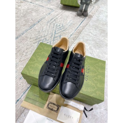 Gucci Men's Ace Sneakers in Black Leather with Bee GGSS24307