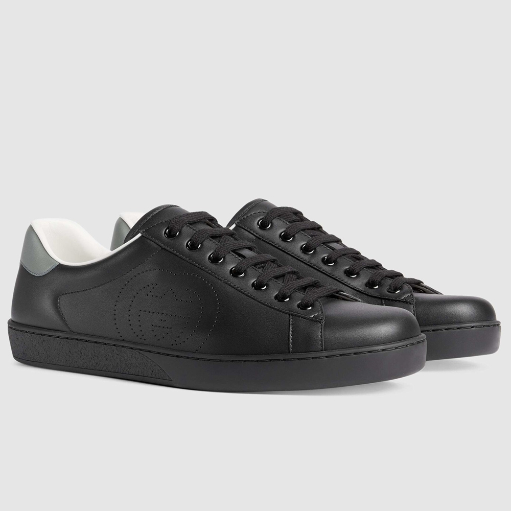 Gucci Men's Ace Sneakers in Black Leather with Interlocking G GGSS24309