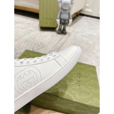 Gucci Men's Ace Sneakers in White Leather with Interlocking G GGSS24316