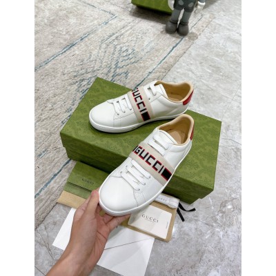 Gucci Men's Elastic Stripe Sneakers in White Leather GGSS24325