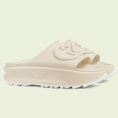 Gucci Slide Sandals in White Rubber with Interlocking G GGSS24281