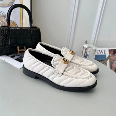 Gucci Women's GG Marmont Loafers In White Matelasse Leather GGSS24093