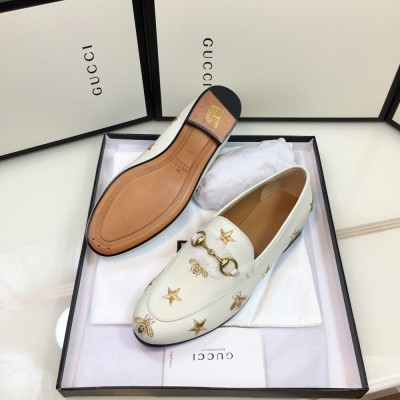 Gucci Women's Jordaan Loafers in White Leather with Bees and Stars GGSS24112