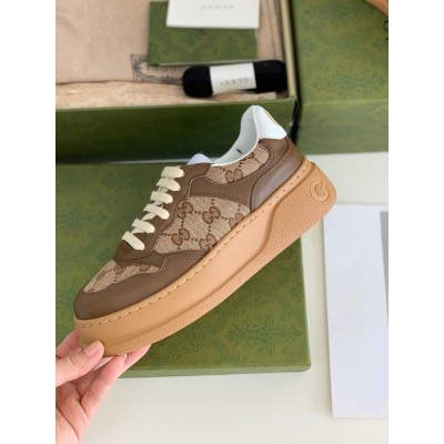 Gucci Women's Sneakers in Beige GG Canvas and Leather GGSS24406